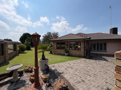 House For Sale in Rietkuil, Rietkuil
