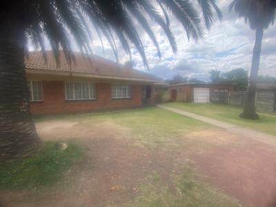 House For Sale in Pullens Hope, Middelburg